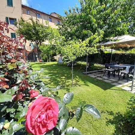 Dimora Bellavista Siena Exterior foto